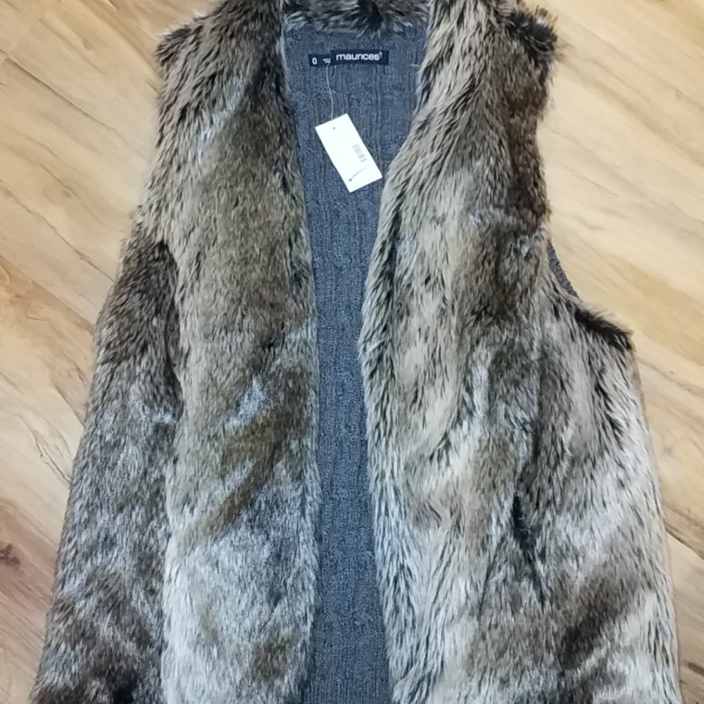 Maurices brand fur vest Brand new with tags
